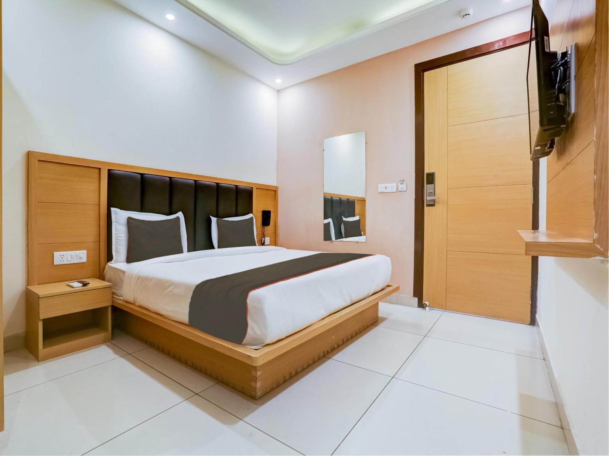 Collecion O White House Hotel New Delhi Luaran gambar