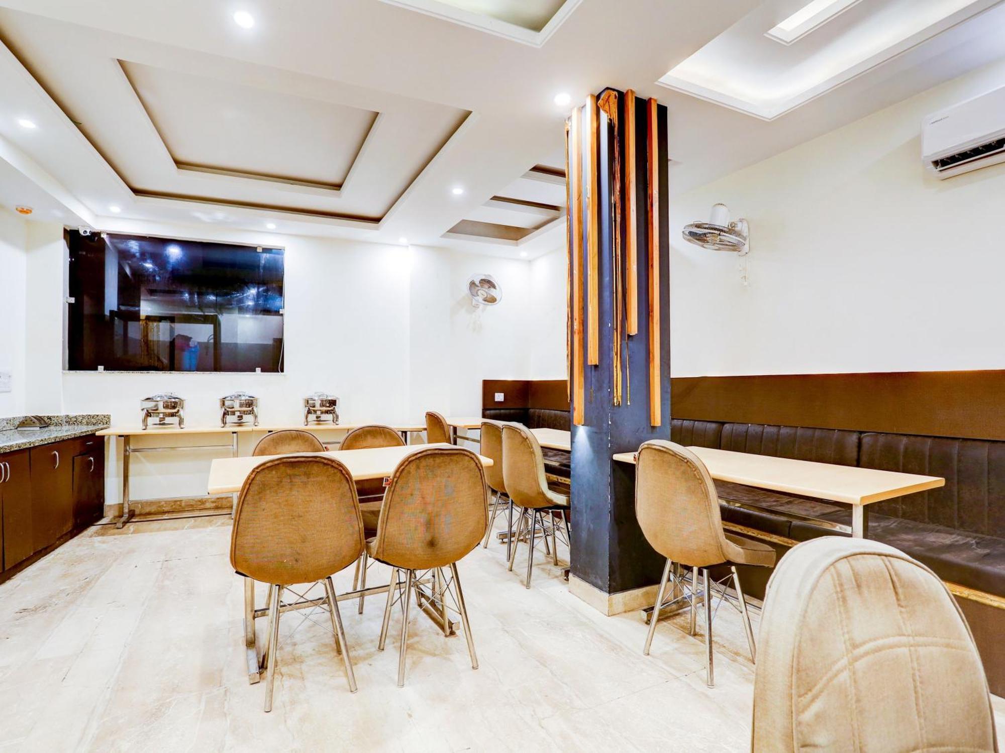 Collecion O White House Hotel New Delhi Luaran gambar